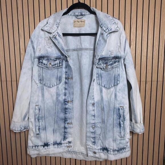065 Free People We The Free Destroyed Long & Lean Denim Jacket (Small, EUC) - Picture 4 of 6